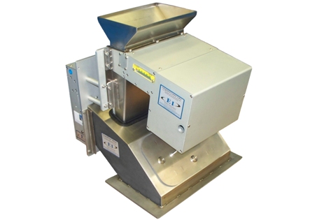 CentriFeeder metering and control device for free flowing granular materials